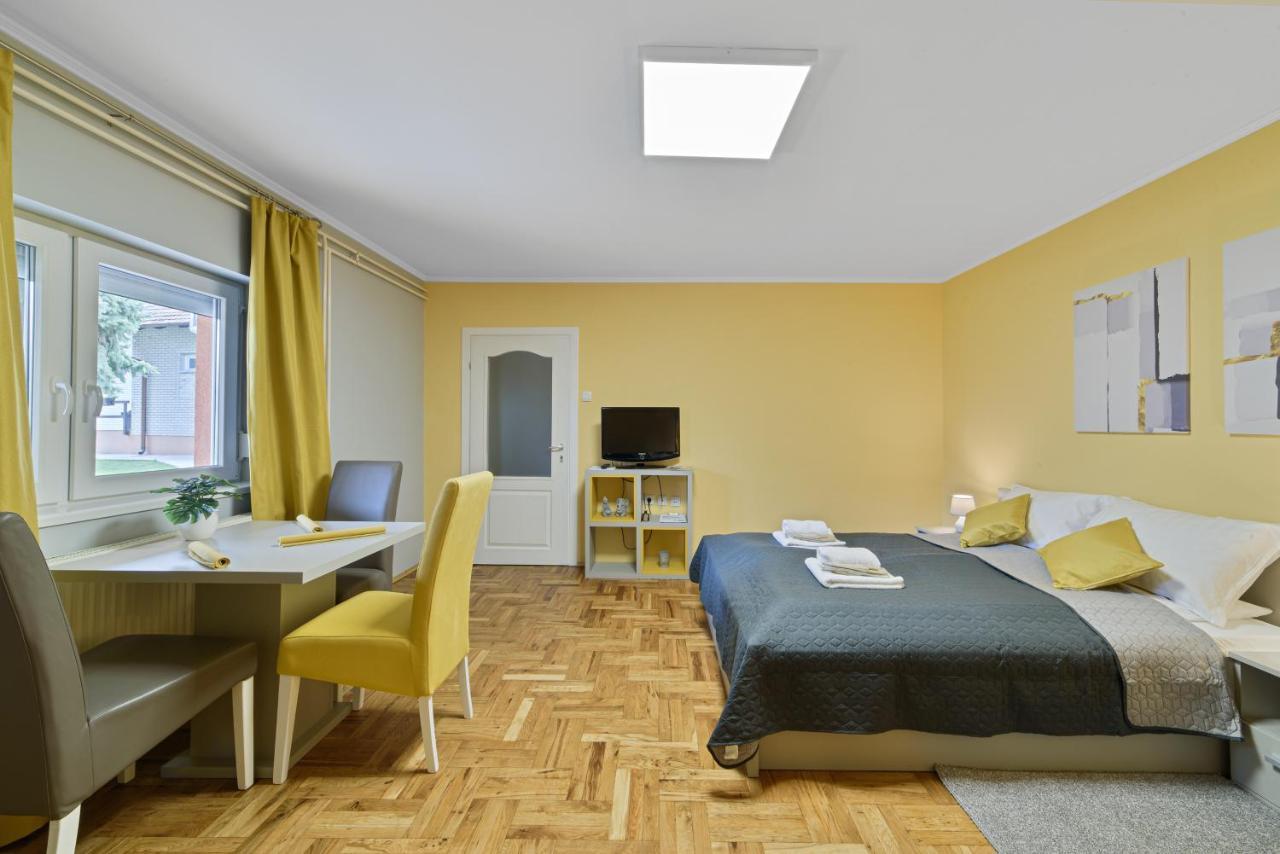 Dumalux Garden Apartment Subotica Ngoại thất bức ảnh