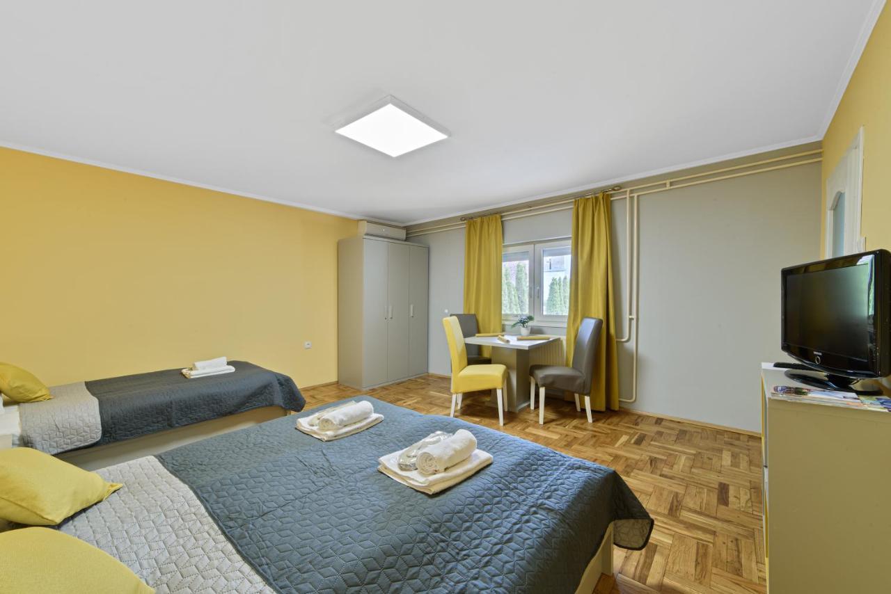 Dumalux Garden Apartment Subotica Ngoại thất bức ảnh